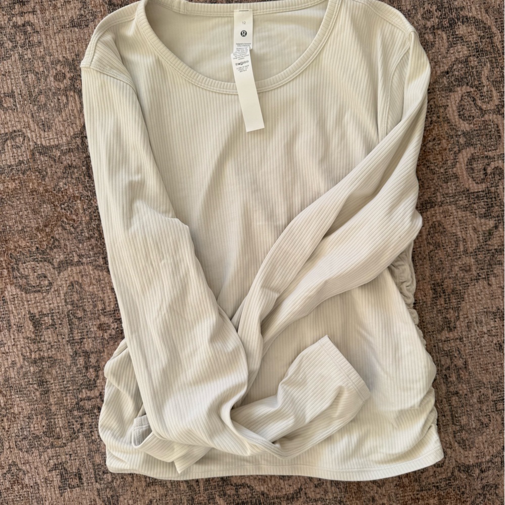 Lululemon Cream Ribbed Top